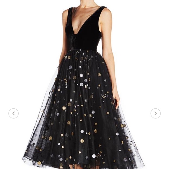 Monique Lhuillier Dresses & Skirts - Monique Lhullier Black Velvet Party Dress
